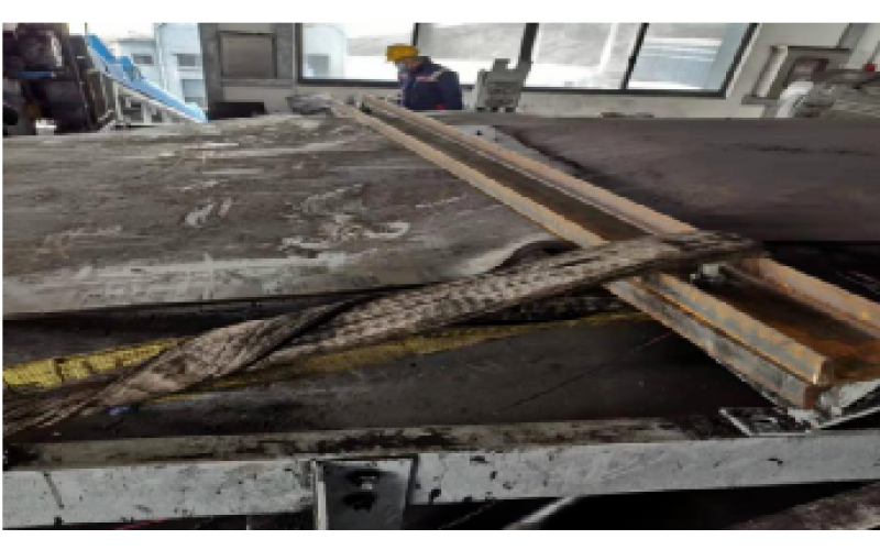 KWZK云开体育官方网站登录·(中国)官网入口钢丝输送带硫化机胶接工艺流程分享